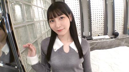 SIRO-5459 【彼氏持ちの白衣の天使】最強のプリケツ×ブーツが映える超美脚！緊張します…と言いながら手マンでよがりまくって潮まで噴いちゃうドスケベちゃん！こんなナースに看病され…