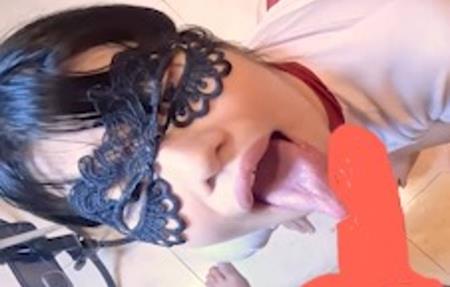 FC2-PPV-4757499 九州デリ嬢晒し 飲〇and無洗イラマ むせたらビンタ 推し活のために肉便器堕ち