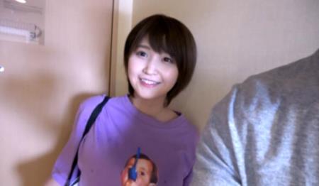 FC2 PPV 4804095 アイドルセンター級の可愛さ女子大生。可愛い見た目からは想像できない巨乳に大興奮で中出し。