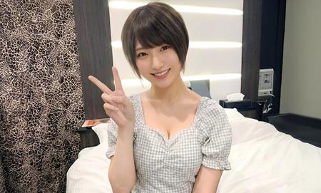 FC2-PPV-4853650 １００万人に１人。ノーハンド絶頂＆潮吹き。才能しかない神乳女子大生のFC2デビュー