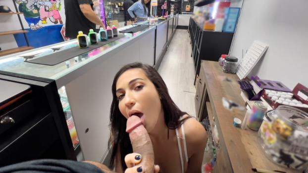 Lets-Post-It-Mira-Luv-Can-I-Hit-Your-Vape-2026-05-03 Mira Luv