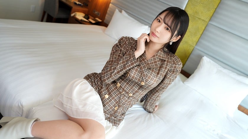 SIRO-5716 すい 25歳 美容部員